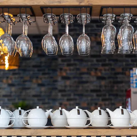 A4 Wroclaw - Bielany 3*