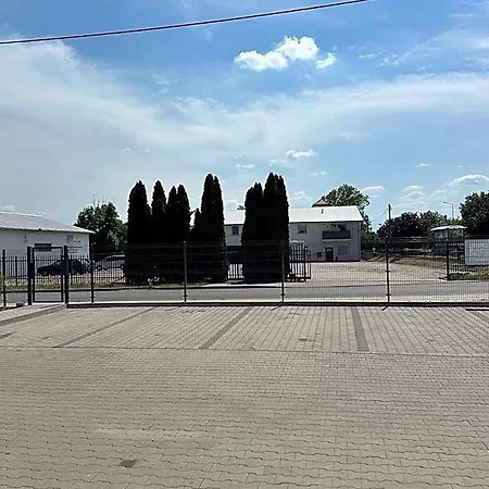 A4 Wroclaw - Bielany 3* Bielany Wrocławskie