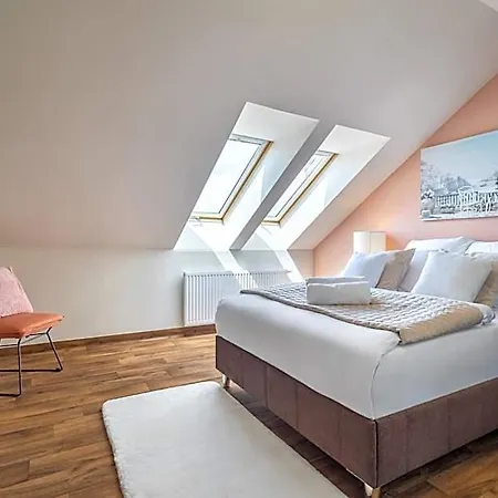 A4 Wroclaw - Bielany 3*